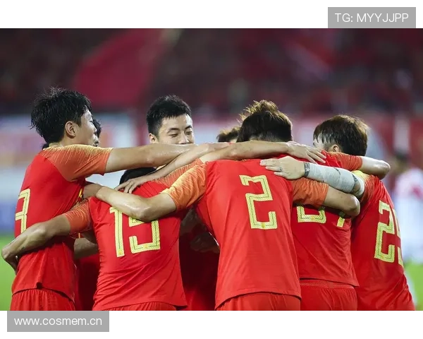 国足主场逆转取胜全场沸腾年轻球员闪耀赛场点燃球迷激情