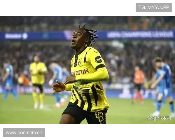 欧洲足坛再掀转会风暴多名巨星加盟豪门引发新赛季格局巨变