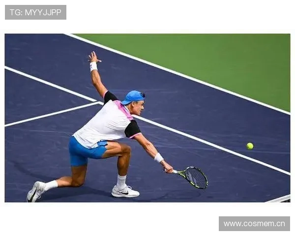 网球选手杰克逊横扫对手，晋级比赛阶段