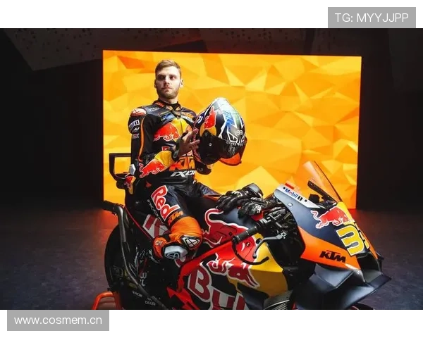 MotoGP赛场风云再起新赛季劲旅纷争激烈引爆车迷热情全场面